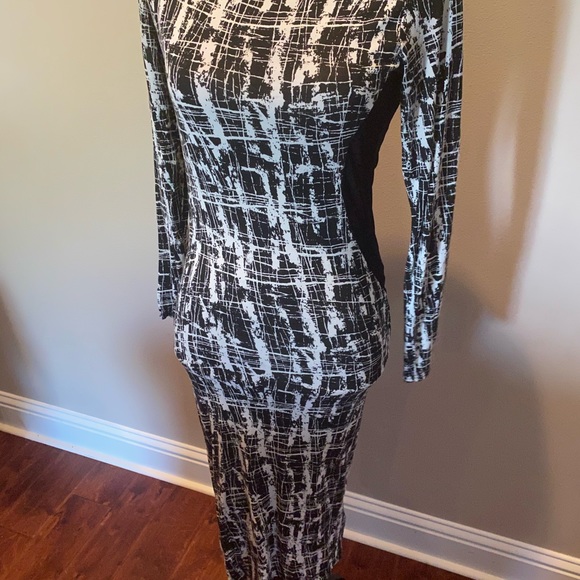 The Dress that Turns heads - Picture 6 of 7